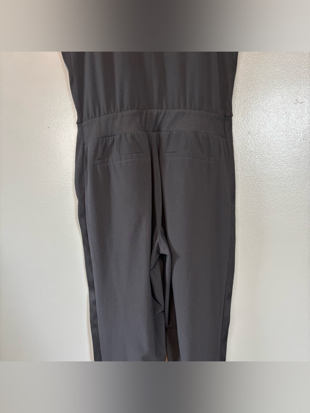 ATHLETA sz 6 Brooklyn Performance V Neck Tapered Leg Jumpsuit Athletic Black - Picture 7 of 8